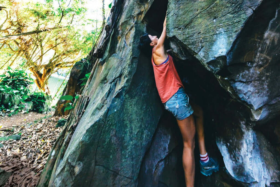 the Adventurous Sport of Bouldering Mana Rush Guarana